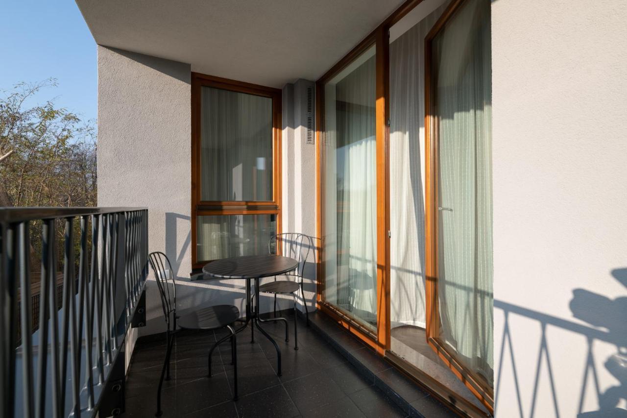 Nexthome Boutique Apartments - Klimatyzacja - Air Conditioning - New Warszawa Eksteriør billede